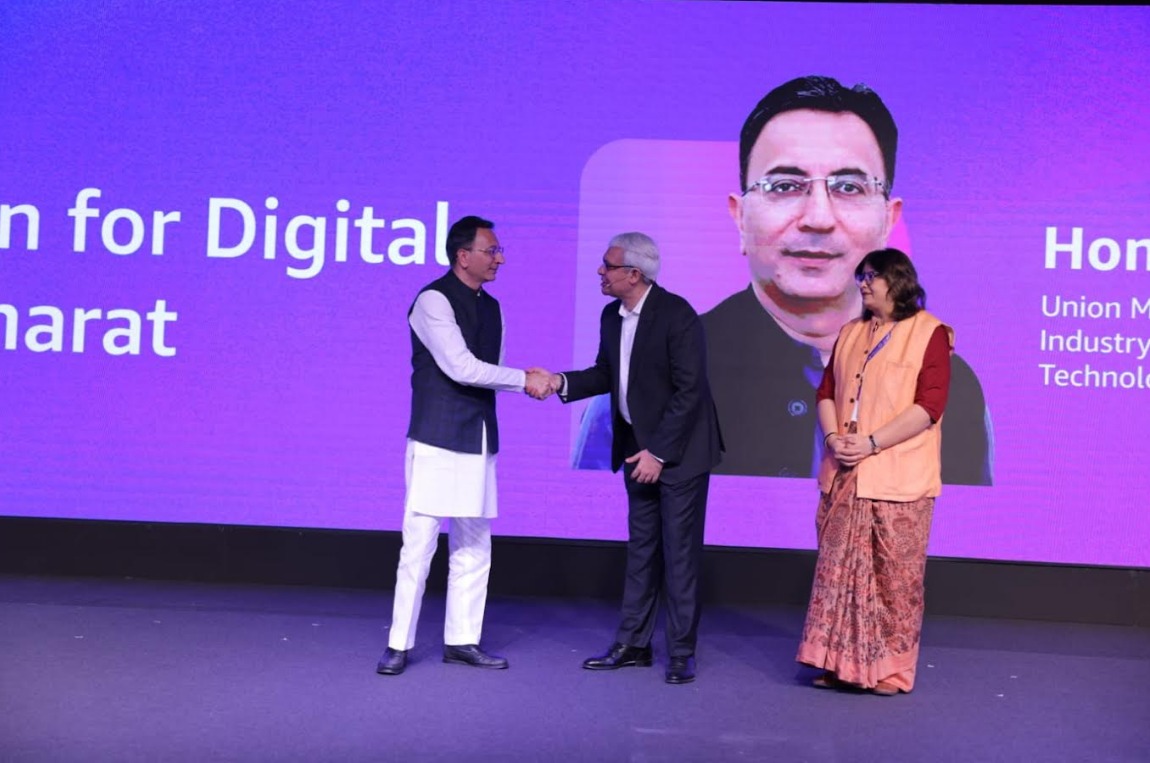 భారత ప్రభుత్వ డిజిటల్ సేవలలో విప్లవం: ‘మేఘరాజ్ రెండు పాయింట్ సున్నా’ కోసం ఏ డబ్ల్యు ఎస్ మరియు యోటా భాగస్వామ్యం