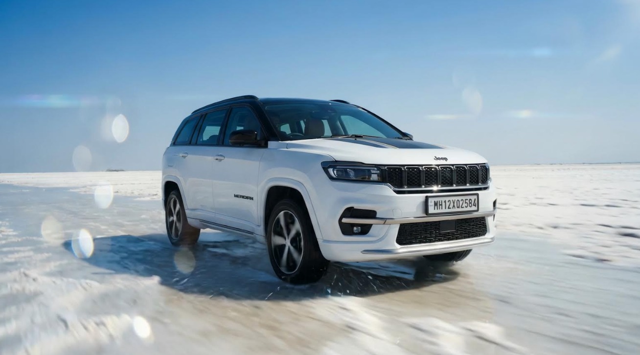 విలాసవంతమైన హంగులతో జీప్ మెరిడియన్ ‘ట్రాక్ ఎడిషన్’ విడుదల